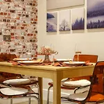 Flat 2, The Old Antiques Warehouse - Free Off-site Health Club Access With Pool, Sauna, Steam & Gym 보우네스온윈더미어